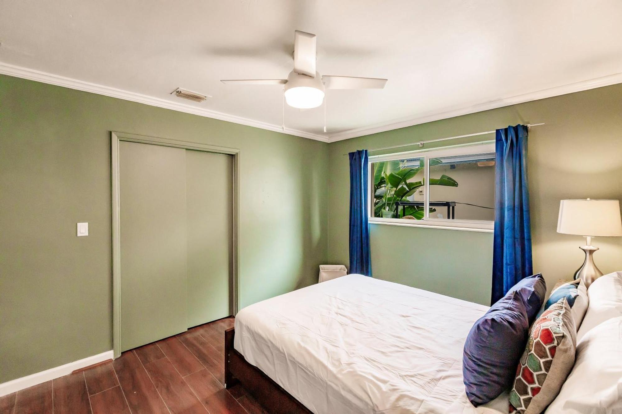 Bnb Hyperion - Updated 1B1B Hideaway - Sleeps 3 Hollywood Kültér fotó