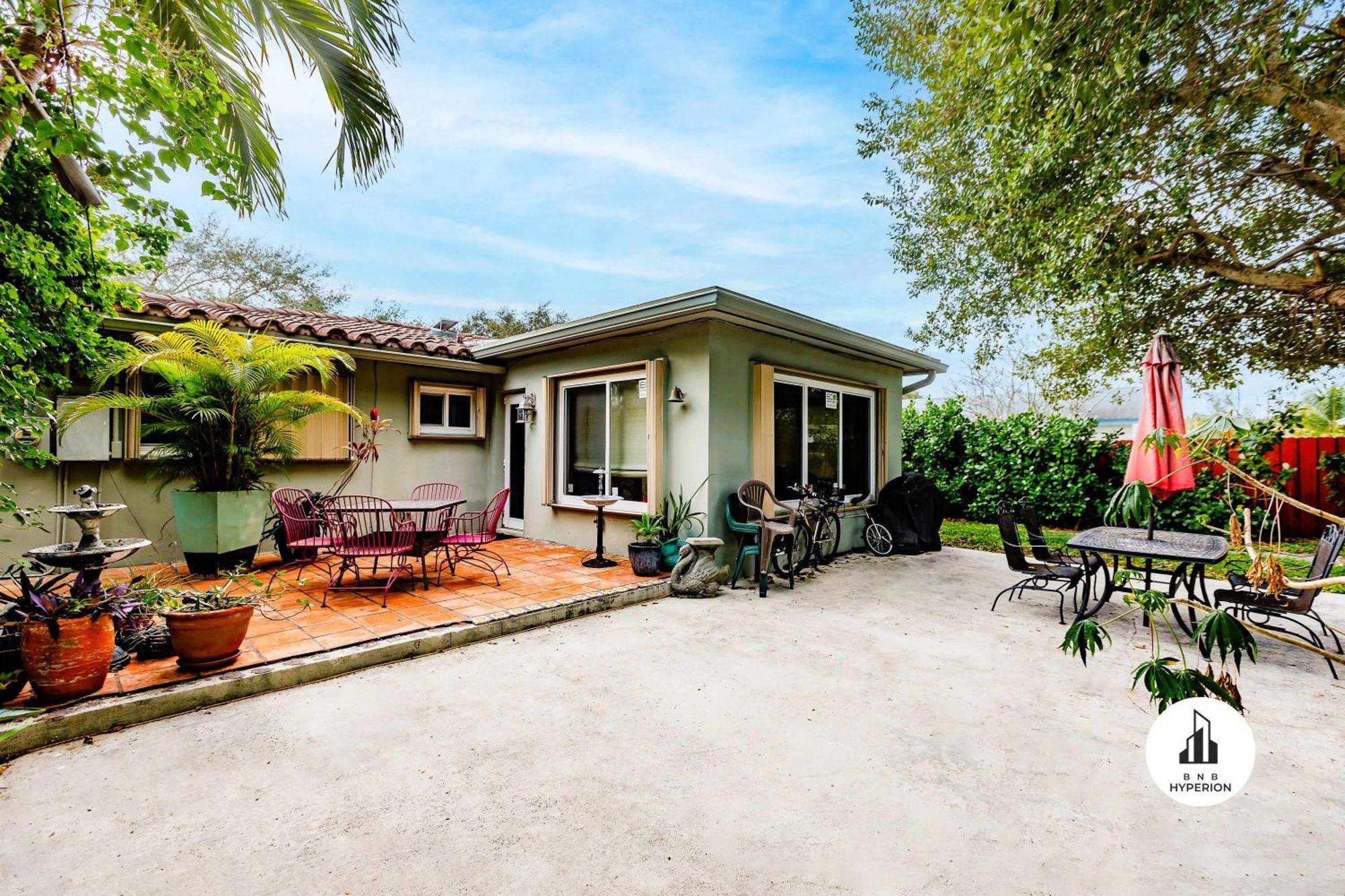 Bnb Hyperion - Updated 1B1B Hideaway - Sleeps 3 Hollywood Kültér fotó